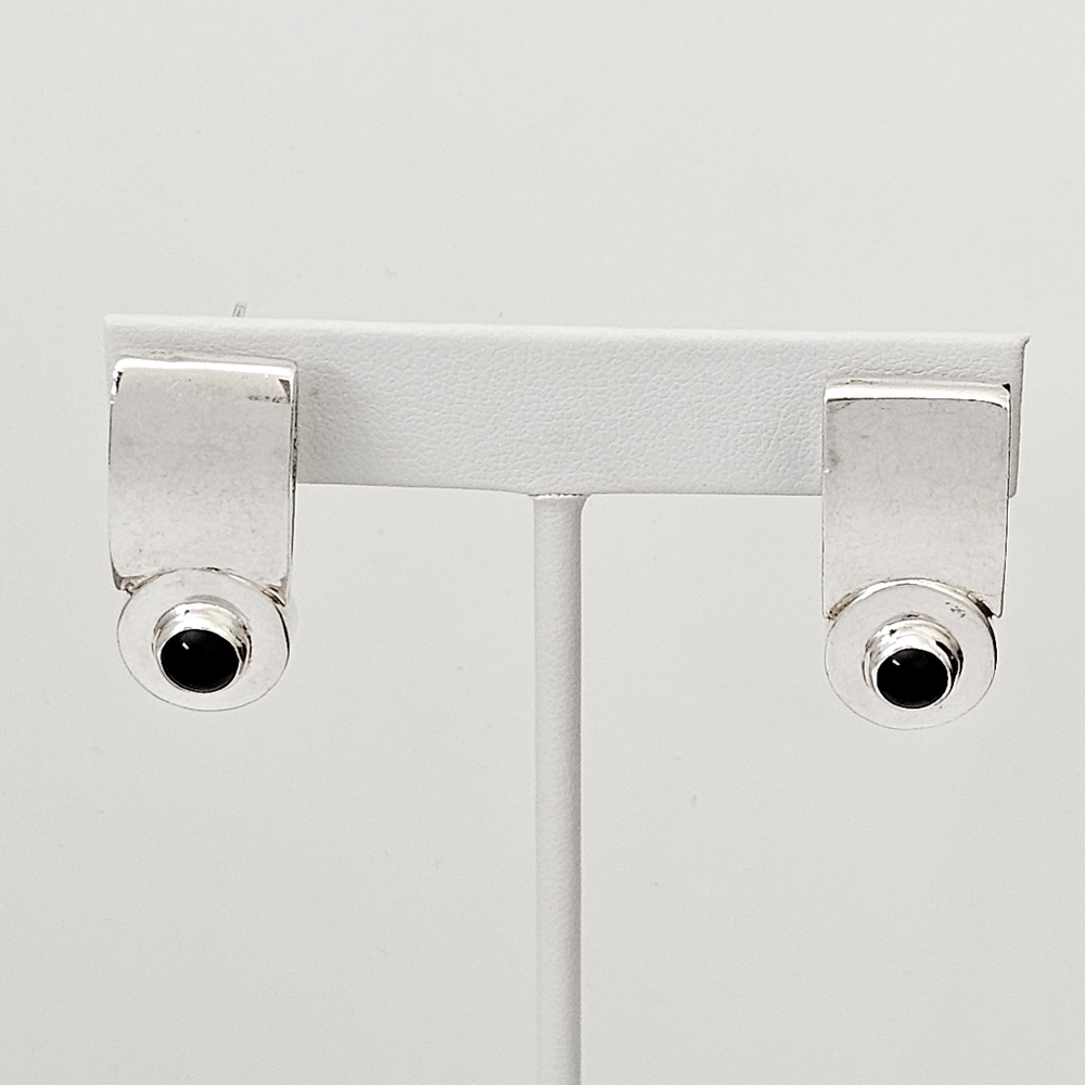 Silpada Extremely Rare 🦄Sterling Silver Black Onyx Cabochon Drop Earrings HP582